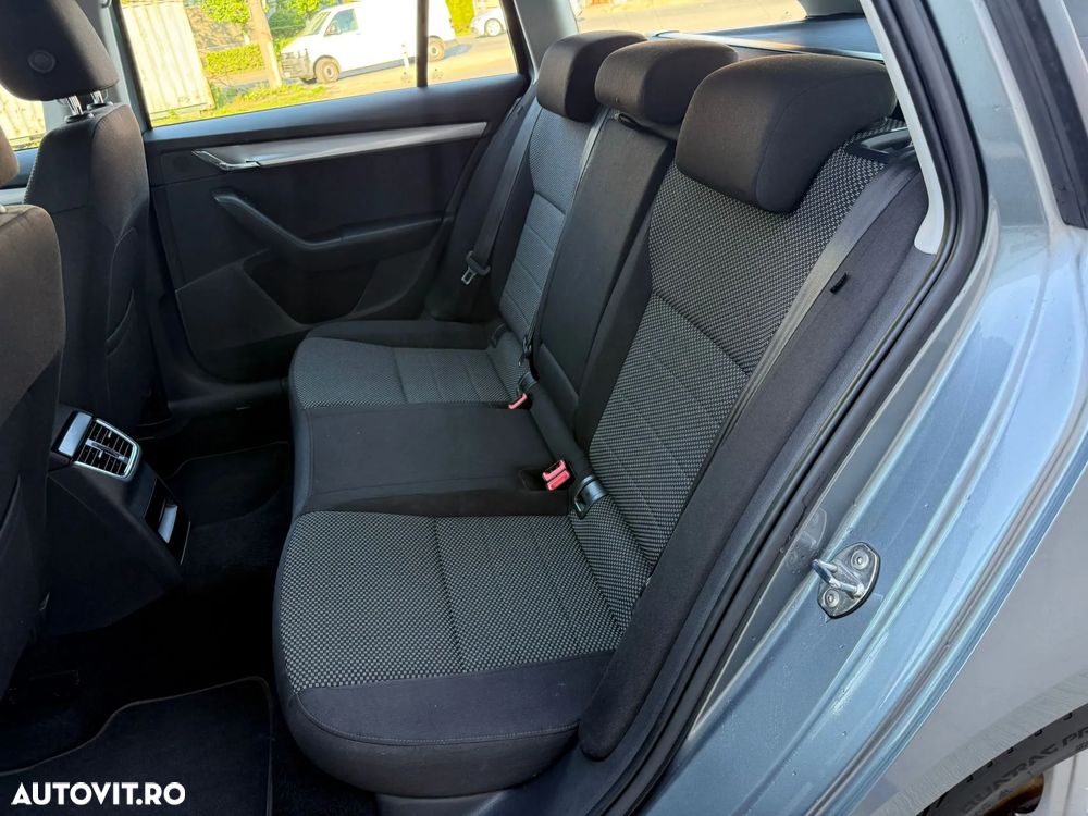 Skoda Octavia 1.2 TSI Green tec Elegance - 25