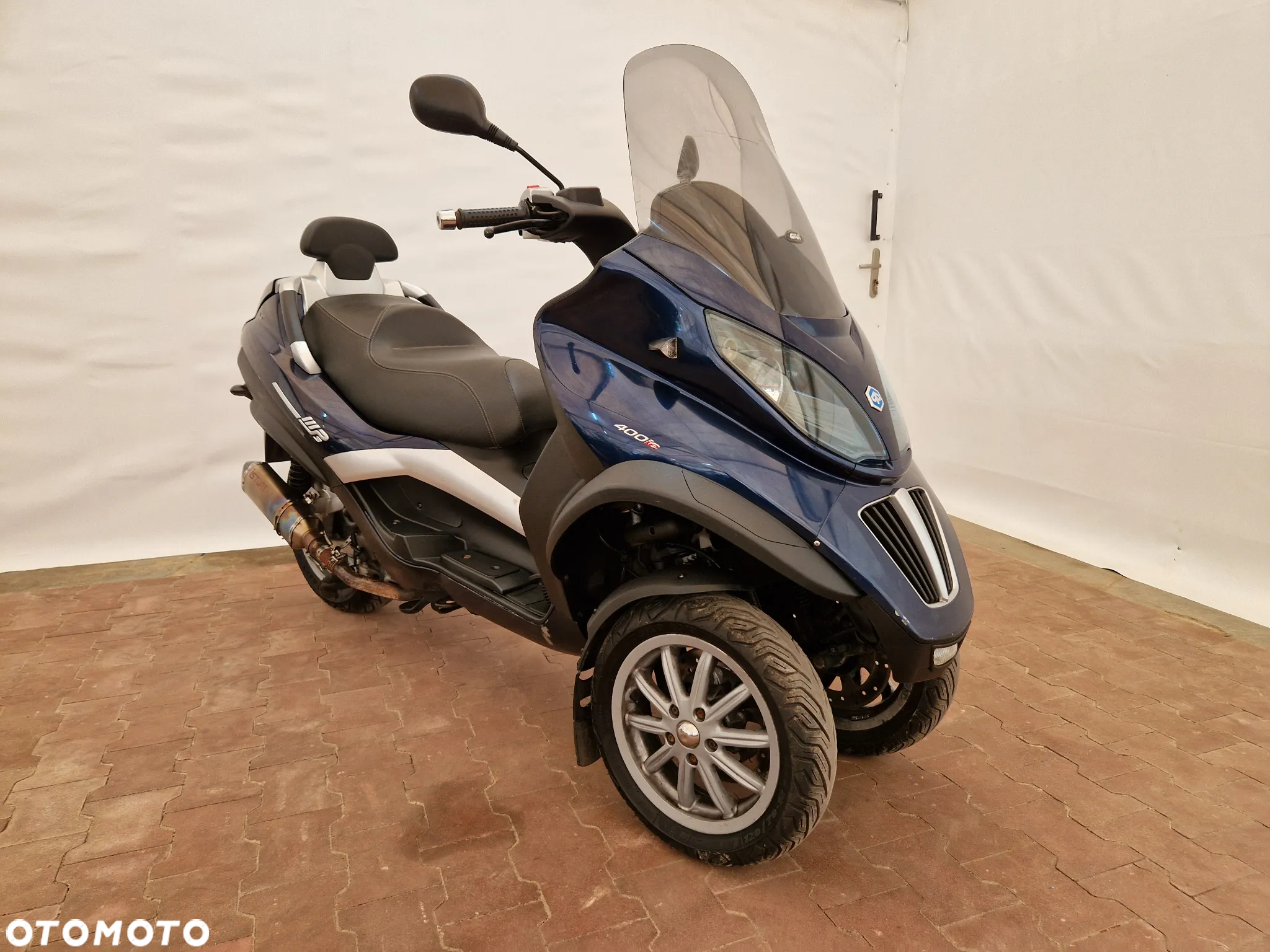 Piaggio MP-3 - 2