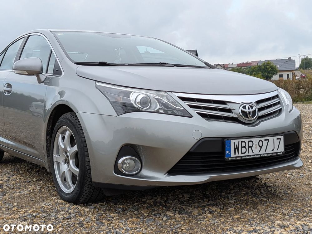 Toyota Avensis 1.8 Sol plus NAVI MS - 15