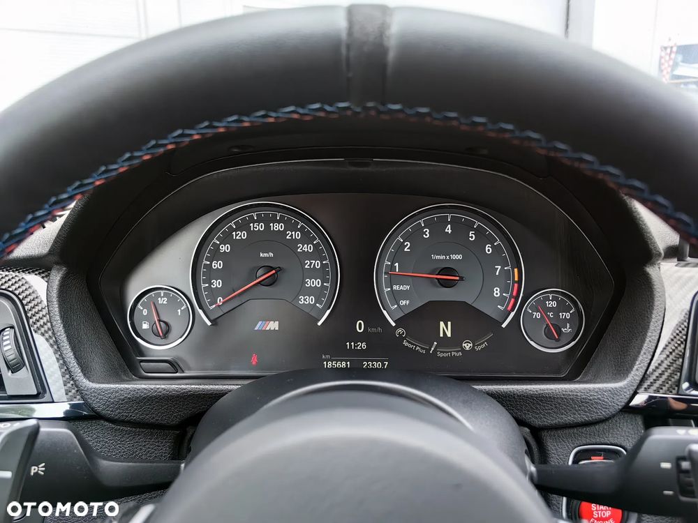BMW M4 Coupe DKG - 37