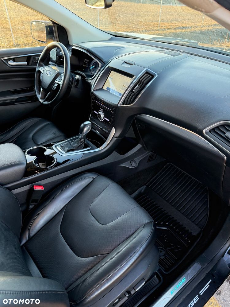 Ford Edge - 5