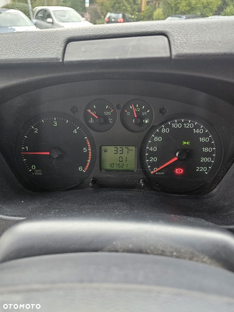 Ford Transit - 26