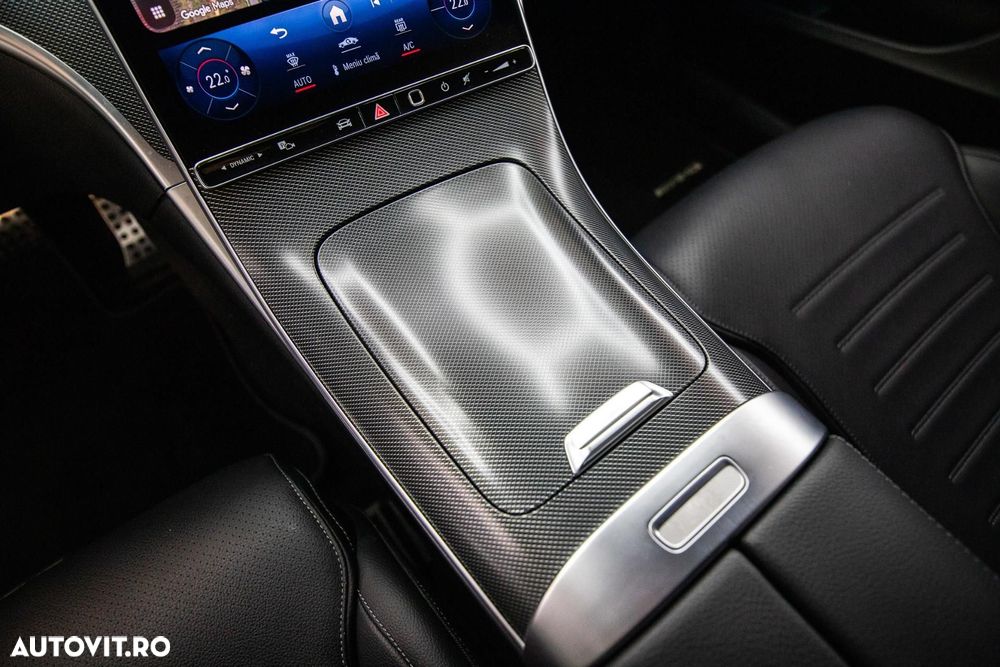 Mercedes-Benz C - 27