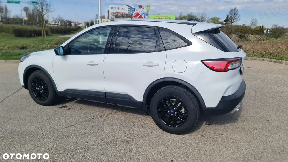 Ford Kuga - 26
