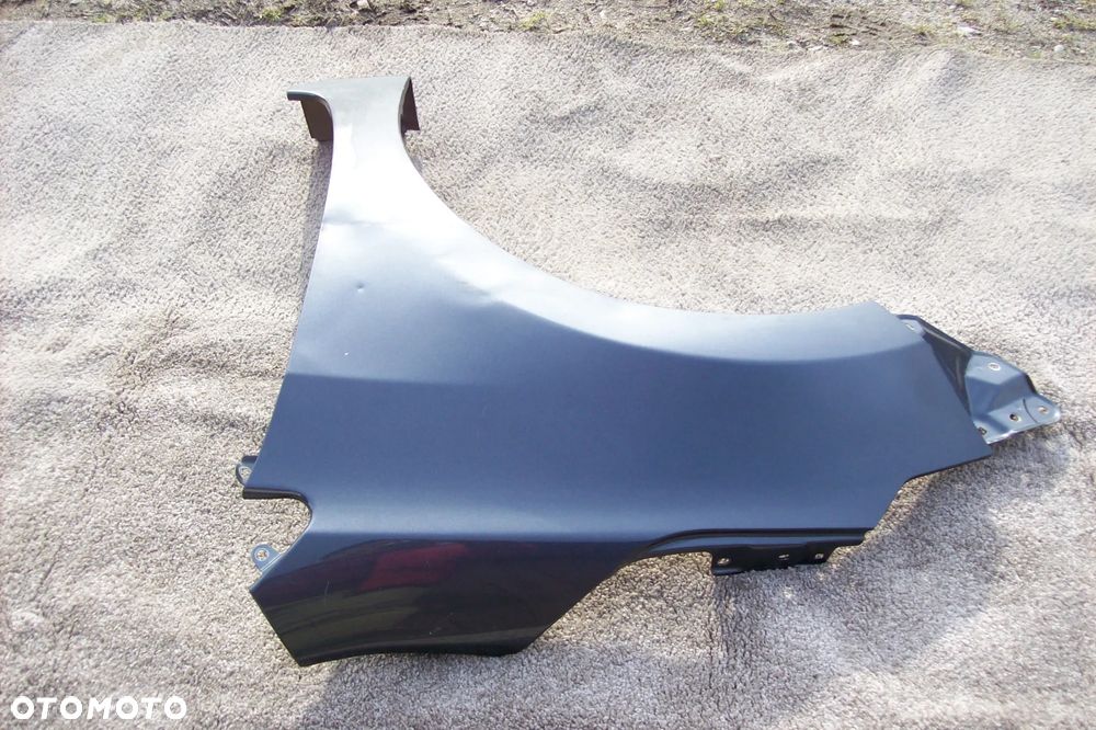 BŁOTNIK PRZEDNI LEWY TOYOTA COROLLA E-16ROK 12/17 - 2