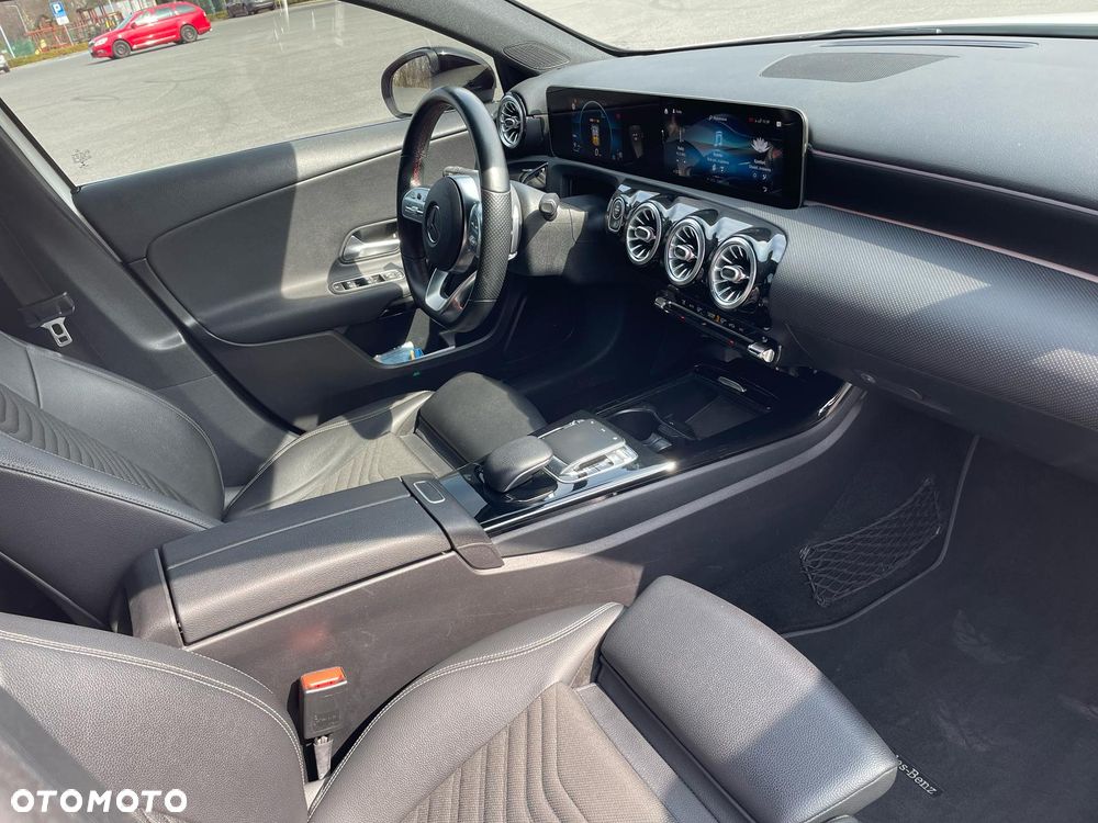 Mercedes-Benz Klasa A 180 d 7G-DCT Progressive - 15