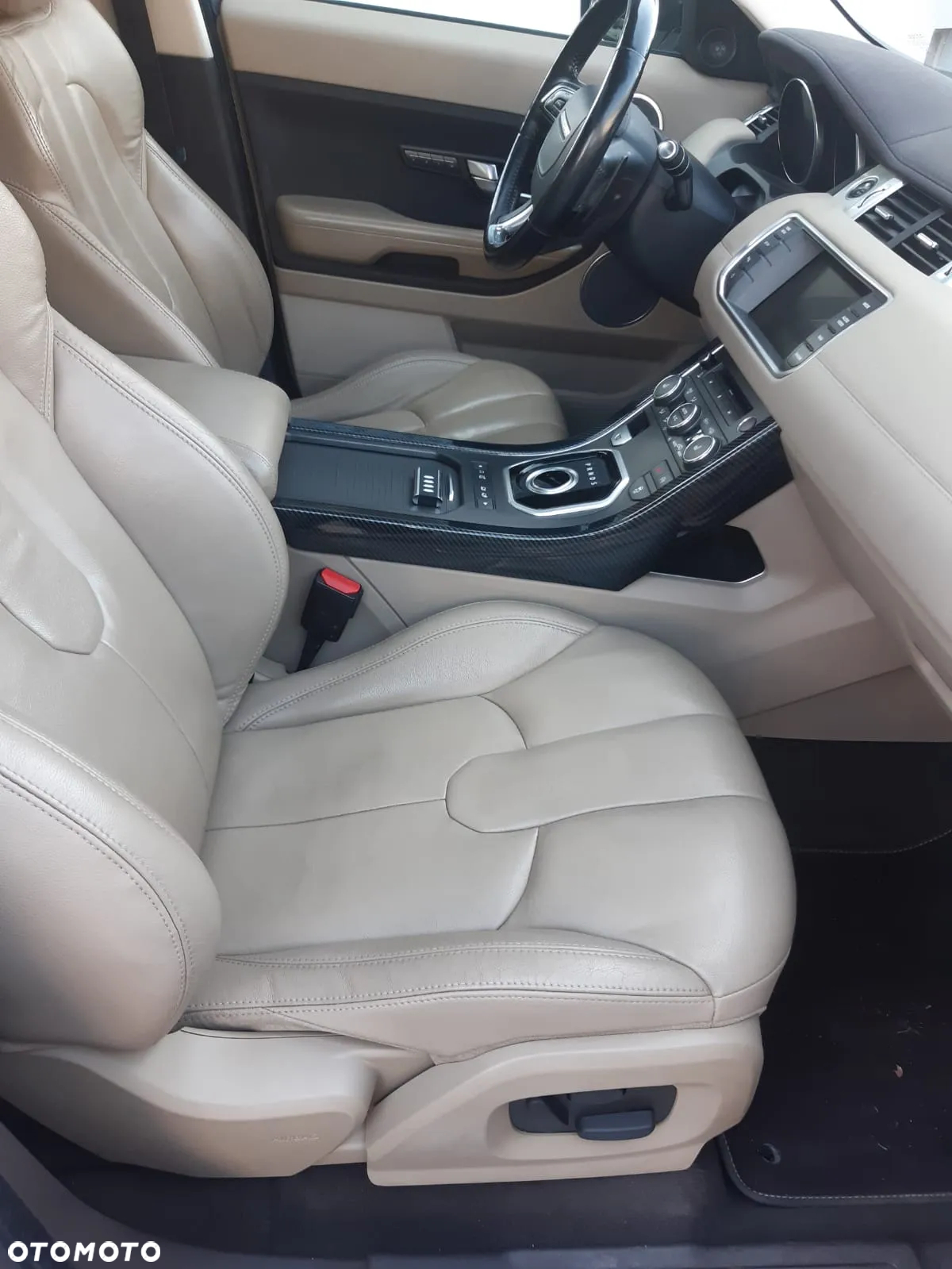 Land Rover Range Rover Evoque - 8