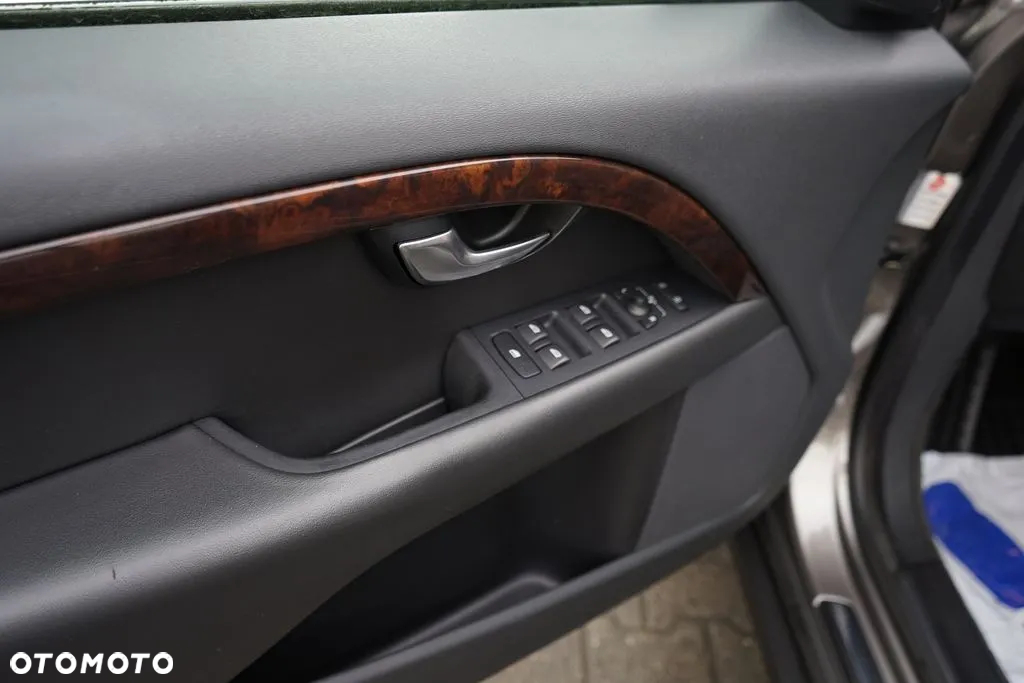 Volvo XC 70 DRIVe Momentum - 11