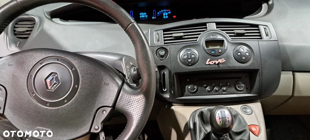 Renault Grand Scenic - 6