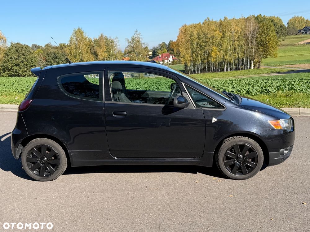 Mitsubishi Colt - 6