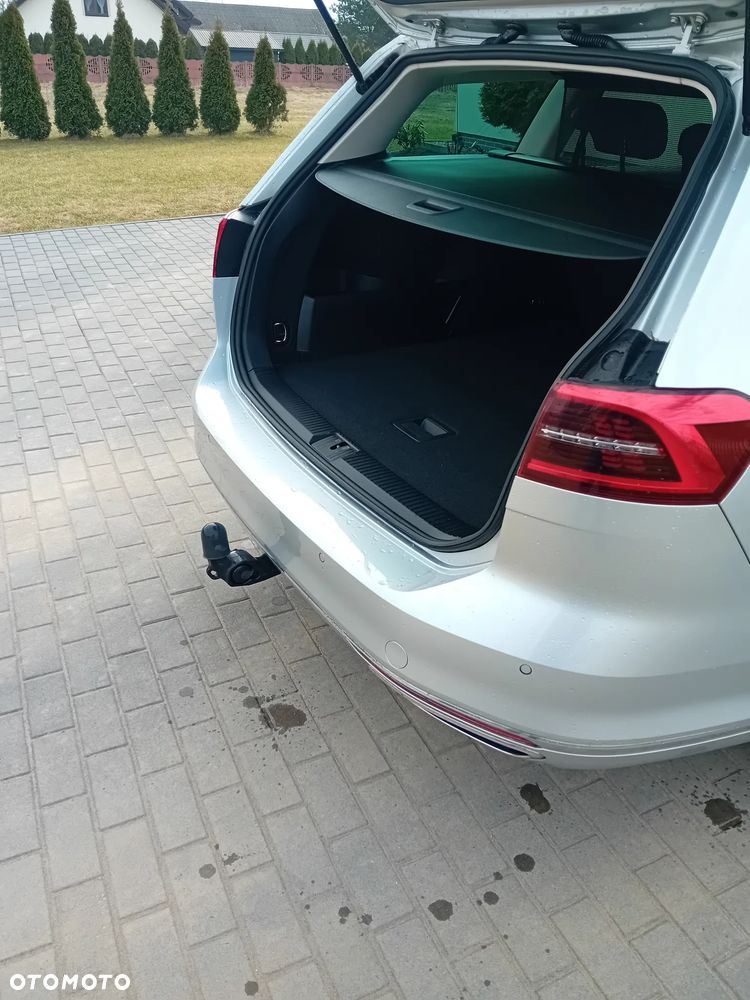 Volkswagen Passat 2.0 TDI Bi-Turbo BMT 4Mot Highline DSG - 4