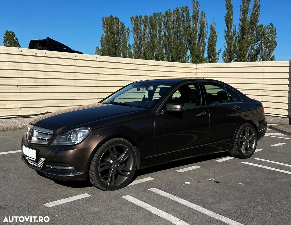 Mercedes-Benz C - 2
