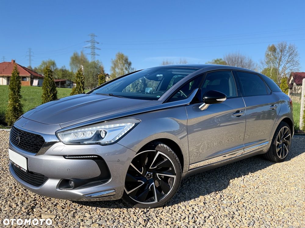 Citroën DS5 BlueHDi 180 SoChic - 2