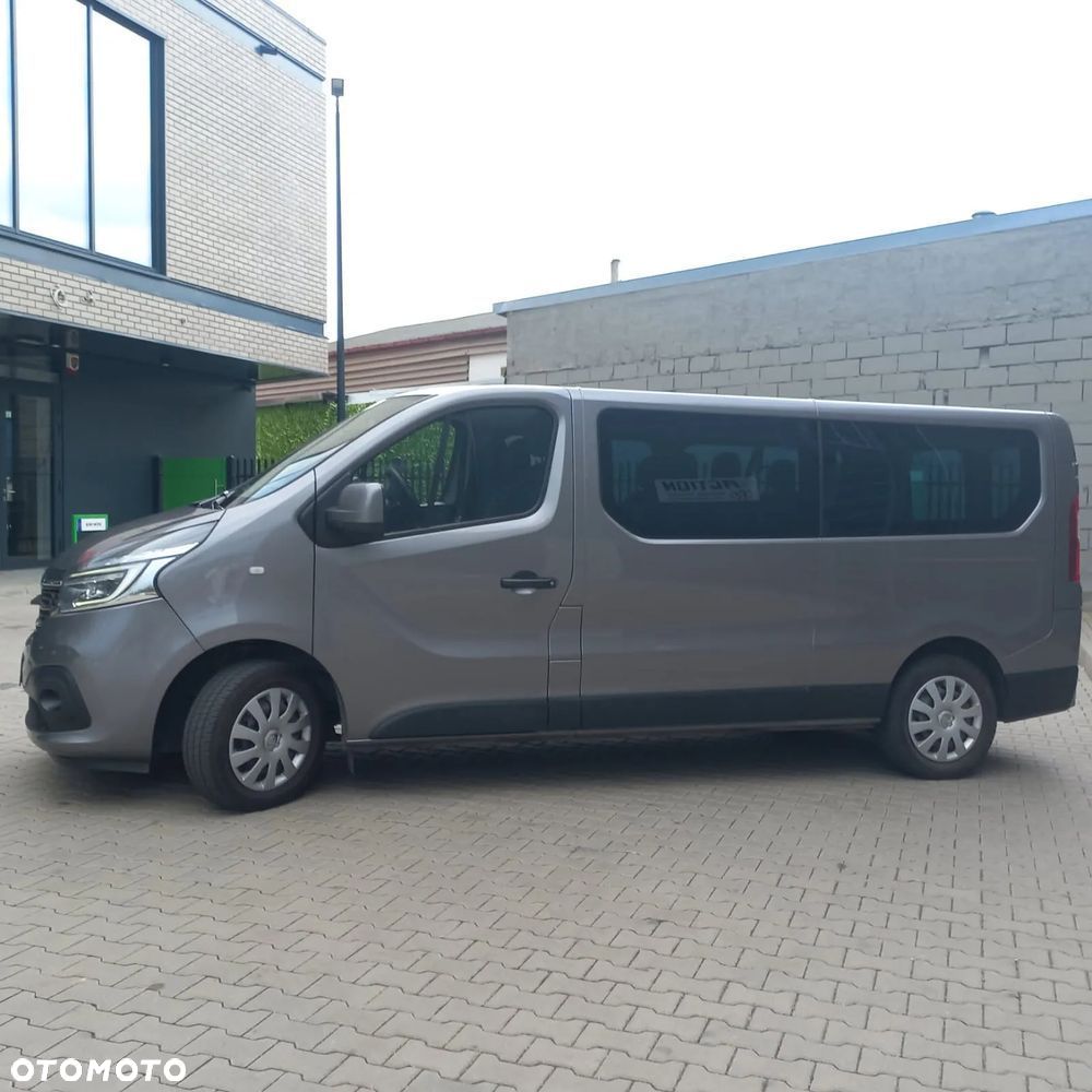 Renault Trafic Grand SpaceClass 2.0 dCi - 3