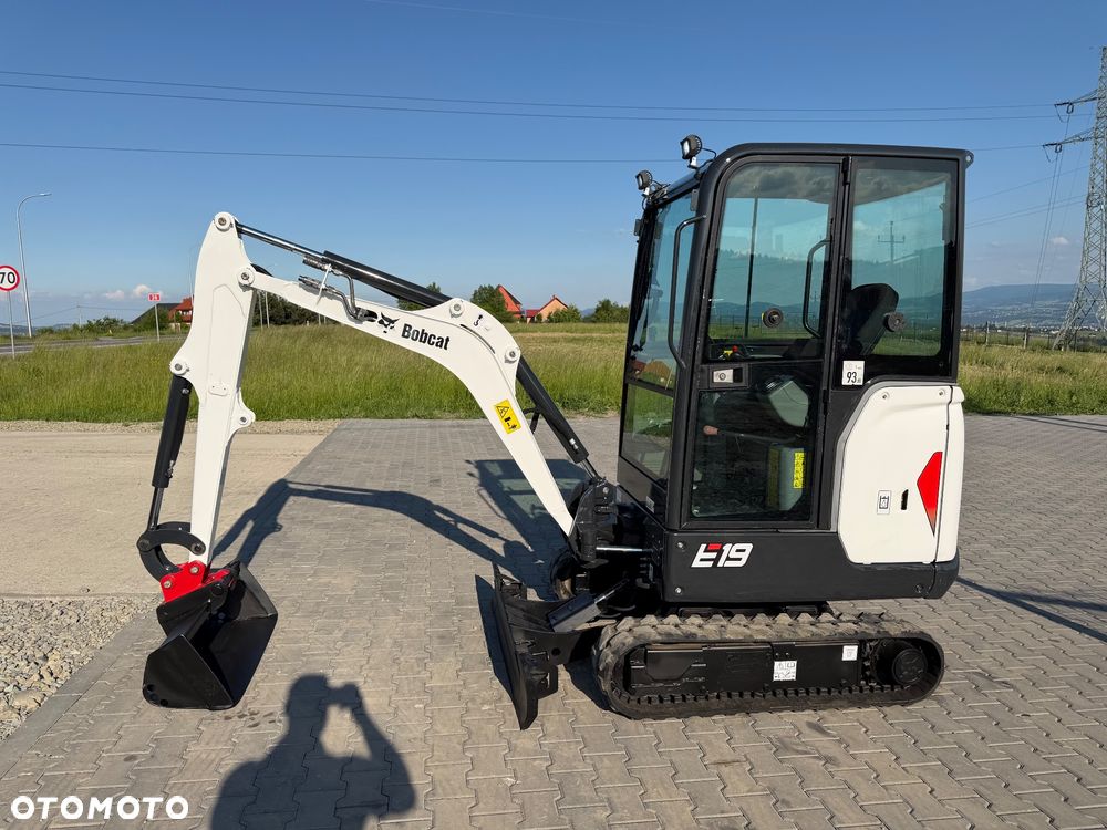 Bobcat E19 - 9