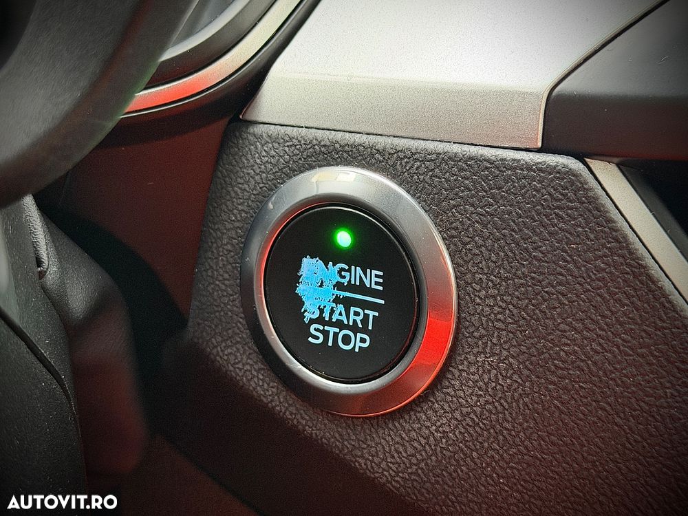 Ford Focus 1.0 EcoBoost Trend Edition - 25