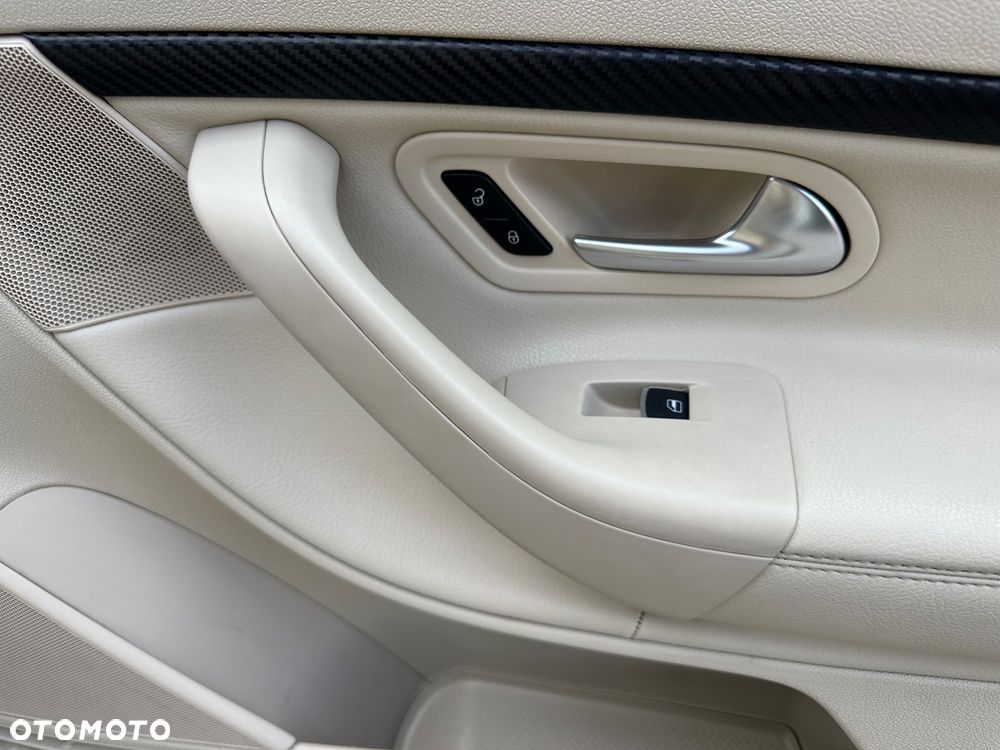 Volkswagen Eos 2.0 TSI DSG Sport & Style - 24