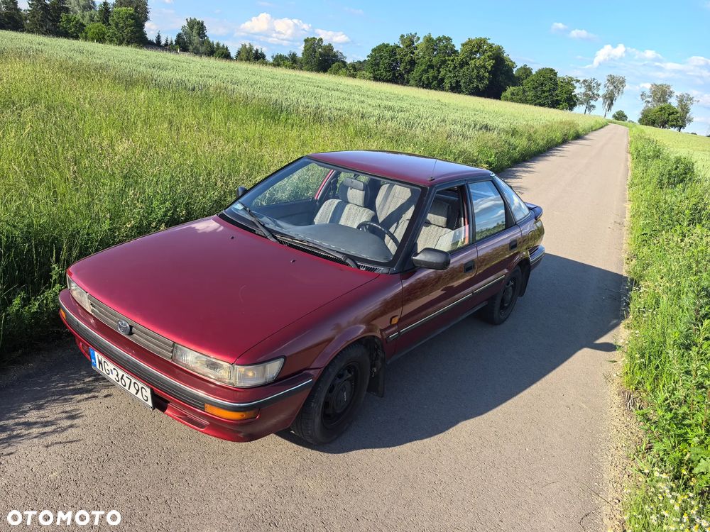 Toyota Corolla 1.6 GL - 2