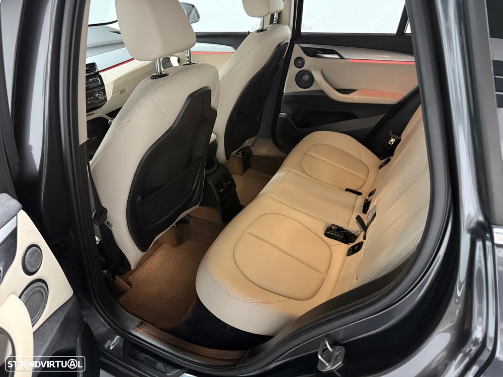 BMW X1 16 d sDrive Advantage - 17