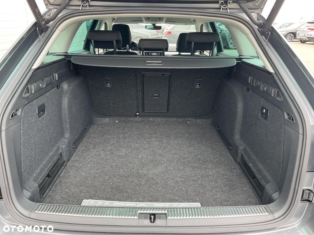 Skoda Superb 1.5 TSI Ambition DSG - 14