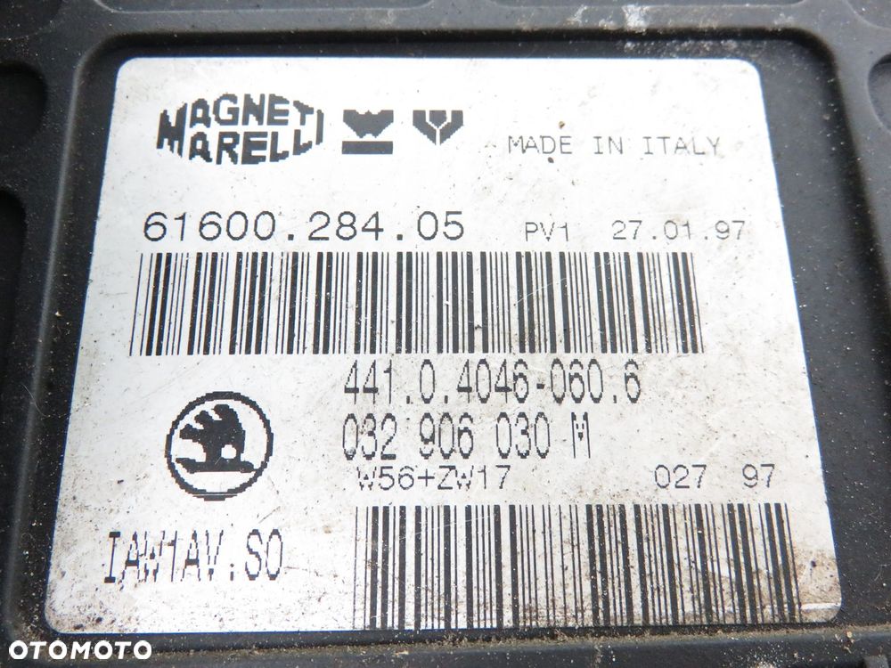 STEROWNIK SKODA FELICIA I 1.6 032906030M IAW1AVS0 - 2