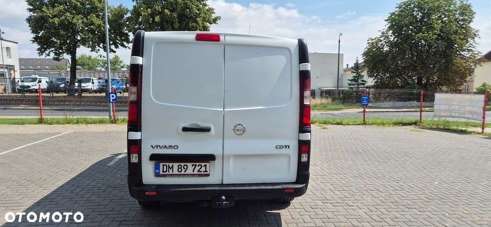 Opel Vivaro - 8