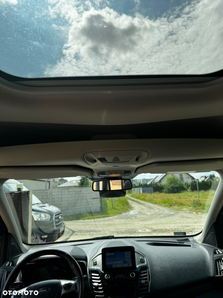 Ford Tourneo Connect 1.5 EcoBlue Titanium PowerShift - 34