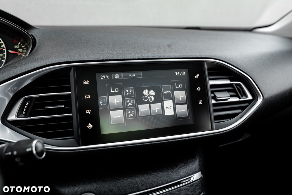 Peugeot 308 HDi FAP 150 Allure - 28