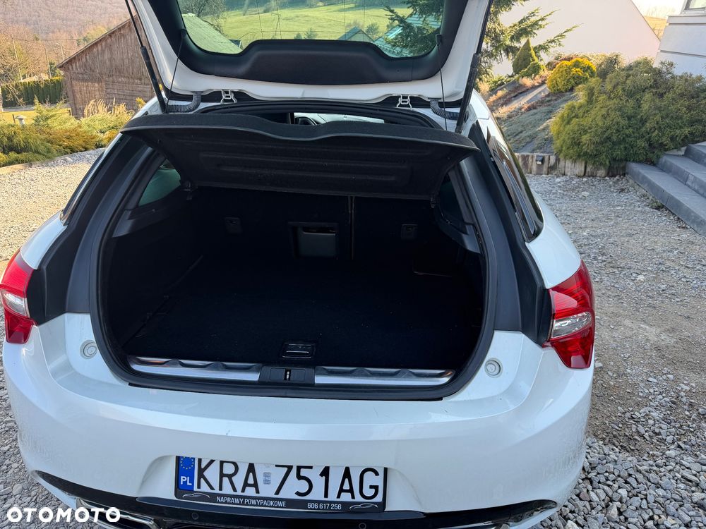 Citroën DS5 2.0 HDi Hybrid4 SoChic MCP - 6