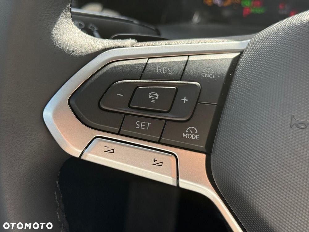 Volkswagen Golf Variant 1.5 eTSI mHEV Life Plus DSG - 24