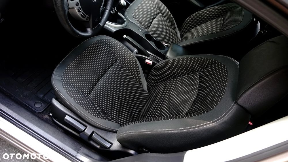 Nissan Qashqai 2.0 tekna - 4