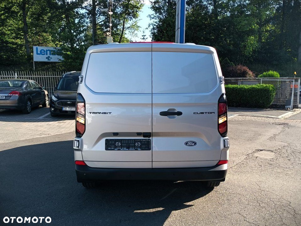 Ford Transit Custom - 5