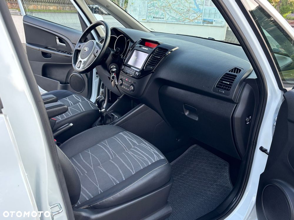 Kia Venga 1.4 CVVT Business Line - 8