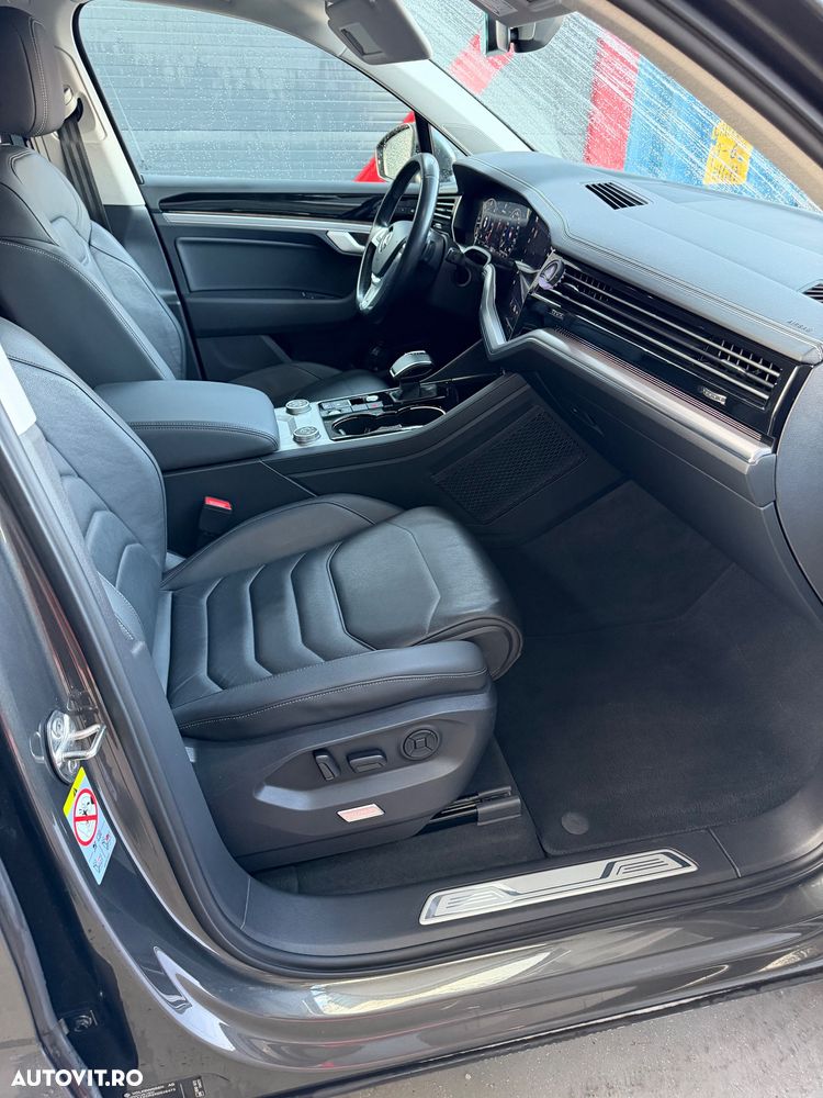 Volkswagen Touareg 3.0 V6 TDI 4Motion DPF Automatik Drive - 6