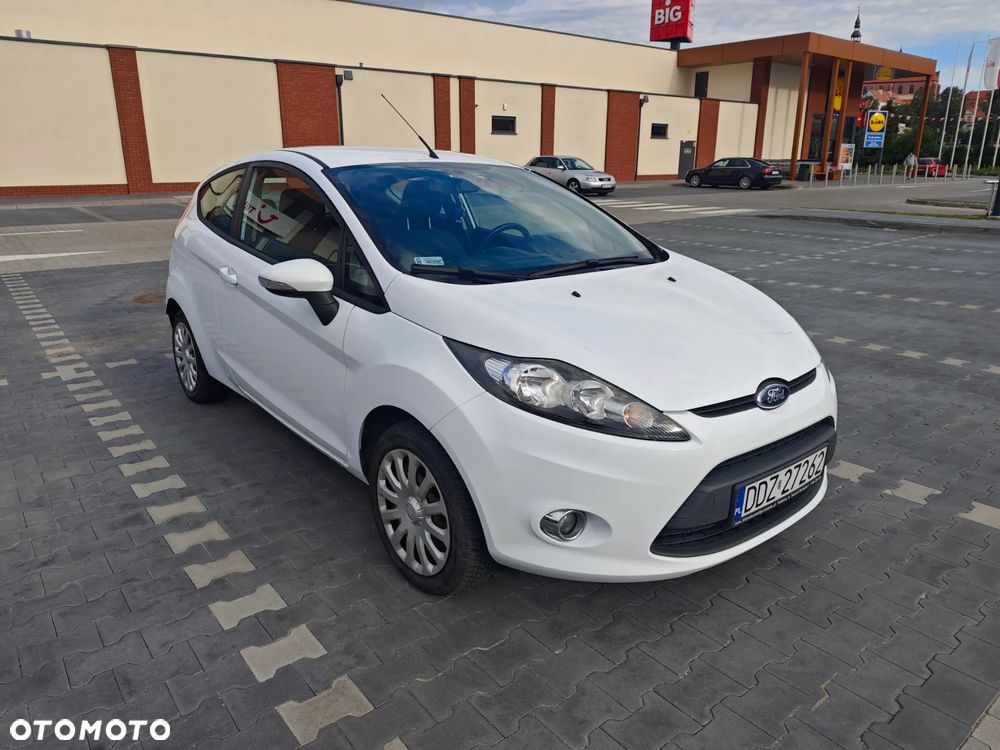 Ford Fiesta - 2