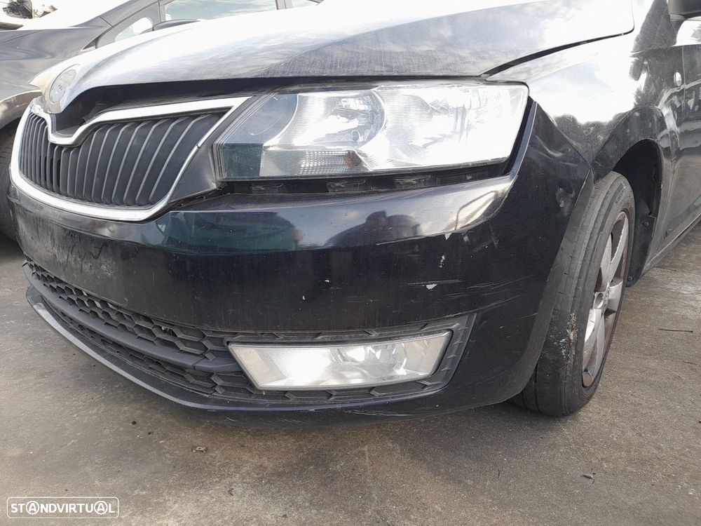 Pára-choques frente SKODA Rapid Liftback (NH3) - 2