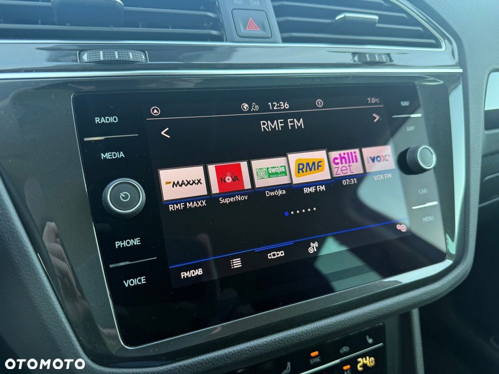 Volkswagen Tiguan - 27