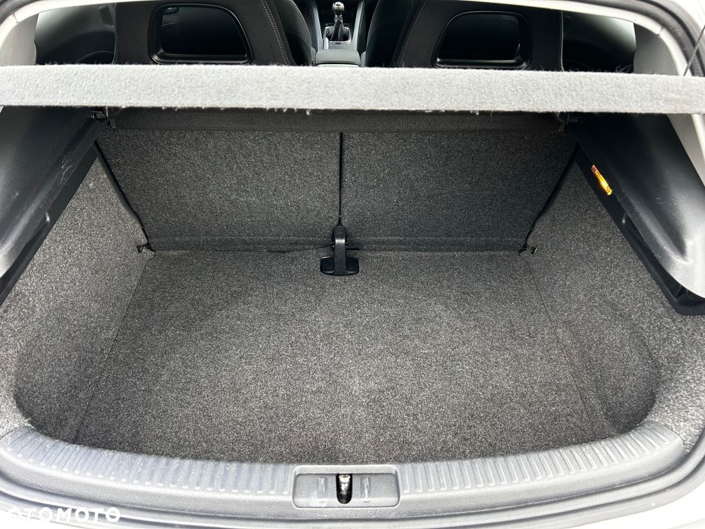 Volkswagen Scirocco 1.4 TSI Edition - 21