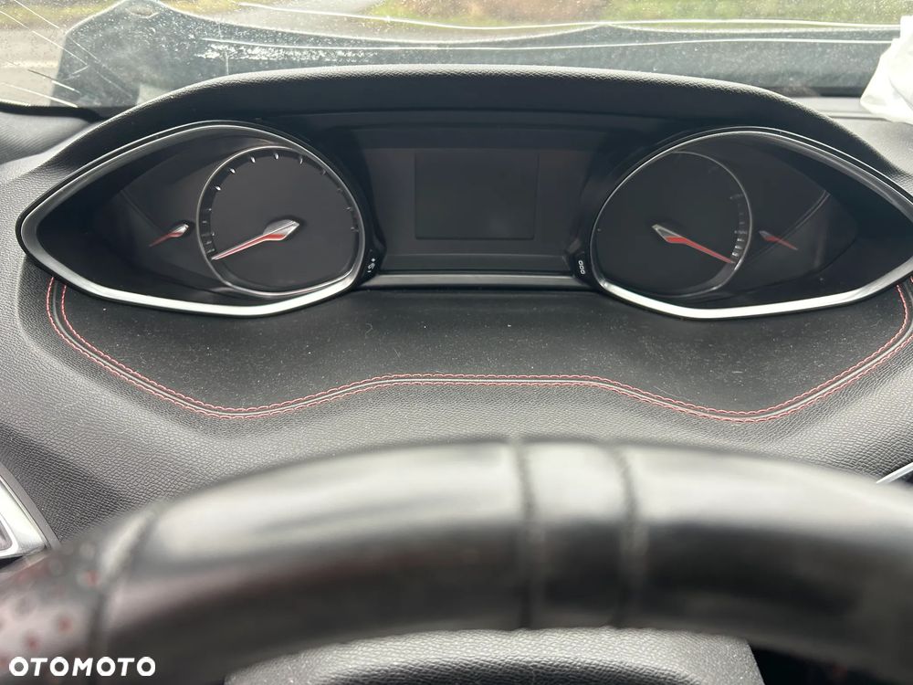 Peugeot 308 - 10