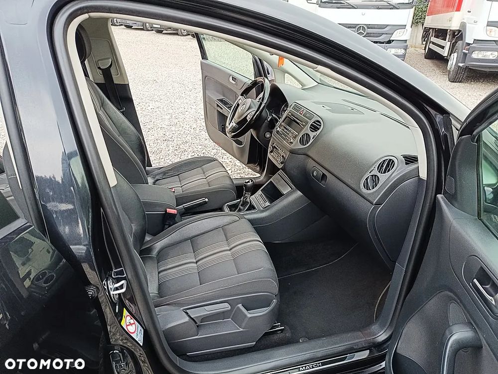 Volkswagen Golf Plus 2.0 TDI Highline - 17
