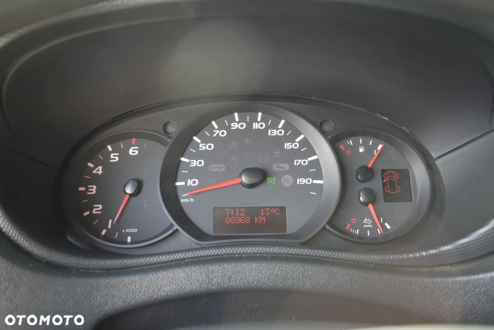 Renault Master - 22
