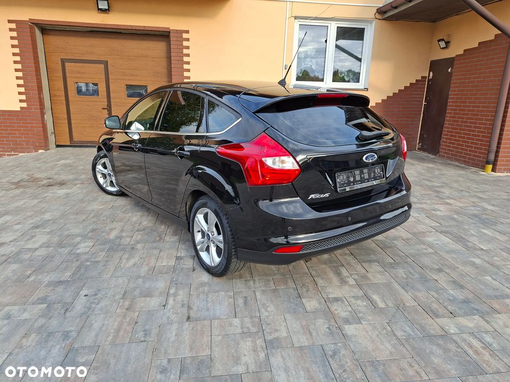 Ford Focus 2012 photo 4