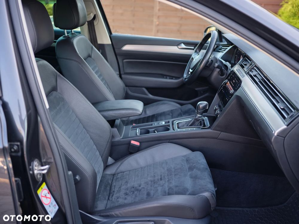 Volkswagen Passat 2.0 TDI SCR Highline DSG - 19