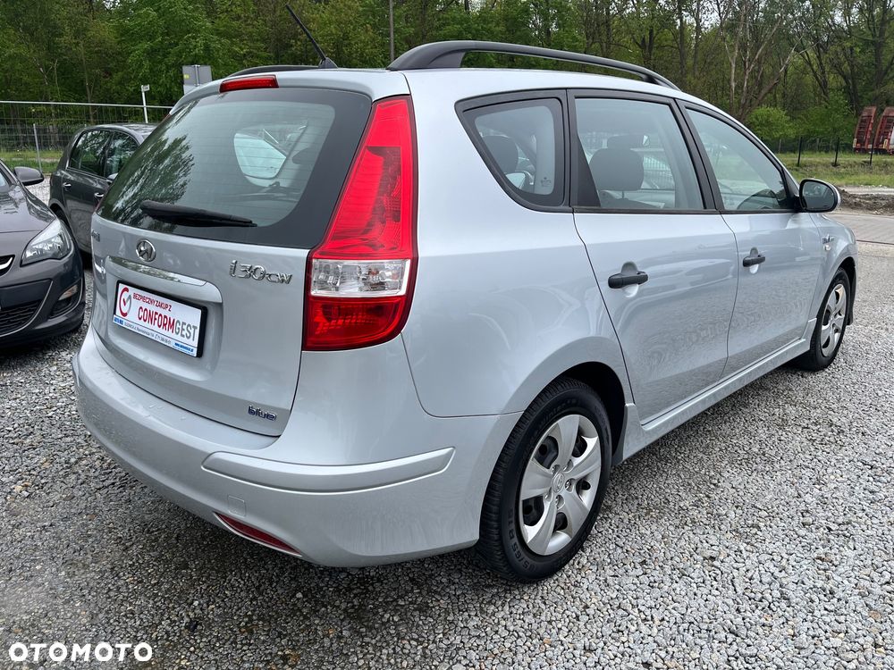 Hyundai i30 1.6 blue Comfort - 26
