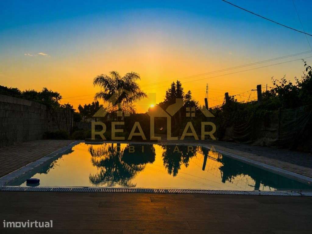 FANTÁSTICA MORADIA ISOLADA T3 COM PISCINA EM RIBEIRÃO - VILA NOVA D... - Grande imagem: 2/28