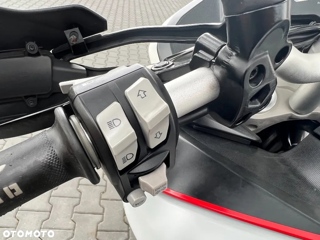 Ducati Multistrada - 28