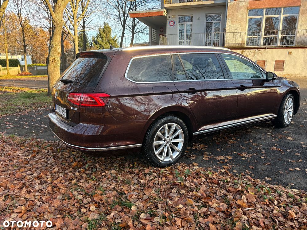 Volkswagen Passat Variant 1.8 TSI (BlueMotion Technology) DSG Highline - 3
