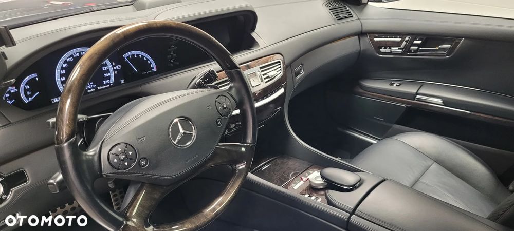 Mercedes-Benz CL 500 (BlueEFFICIENCY) 7G-TRONIC - 11