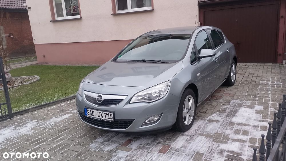 Opel Astra 1.4 Turbo - 1