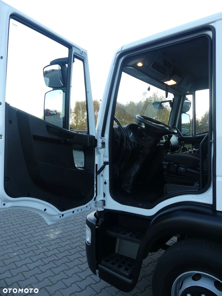 Iveco EUROCARGO 120E-220 / HAKOWIEC / EURO 6 / 48 tys km !!! / MANUAL / - 26